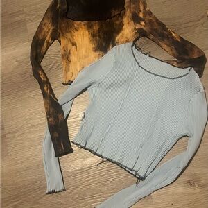 **BUNDLE DEAL** (2) Long Sleeve Crop Tops